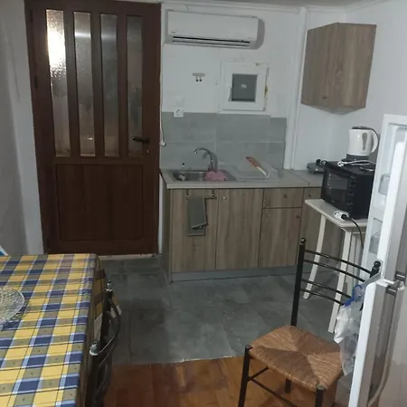 Βαχος Rooms 2 Tseratsia Exterior photo
